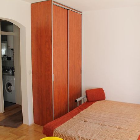 Calm Apartment Belgrad Exterior foto